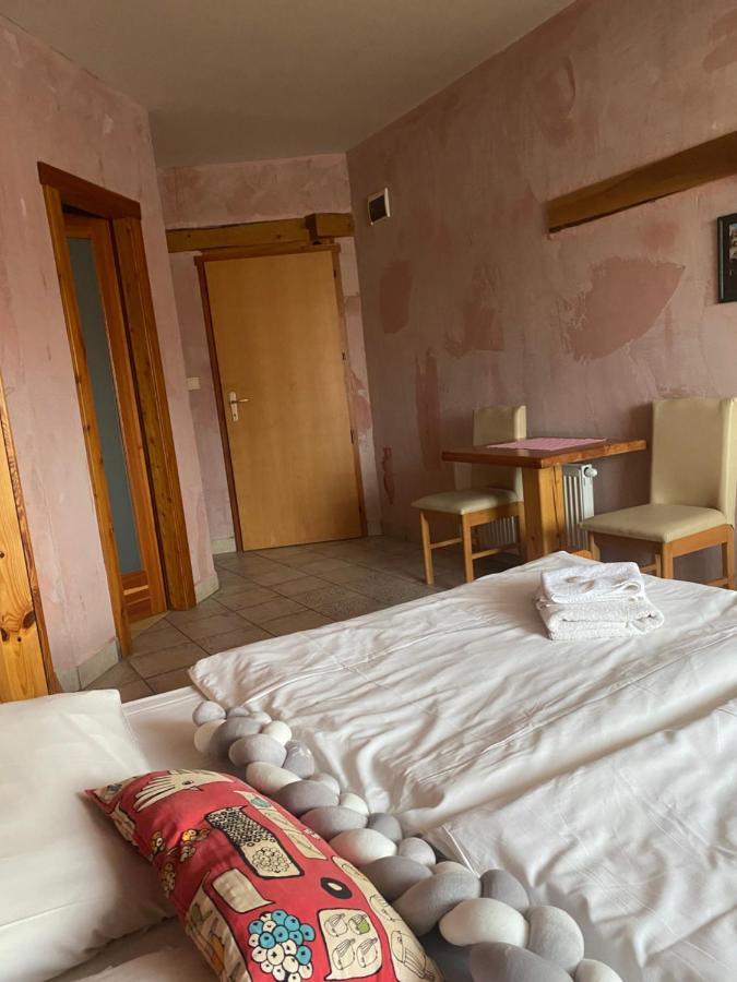 Hostel Caferazy Poprád Kültér fotó